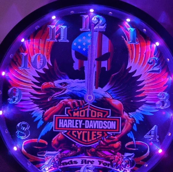 COPY - Harley Davidson clock - Picture 11 of 14